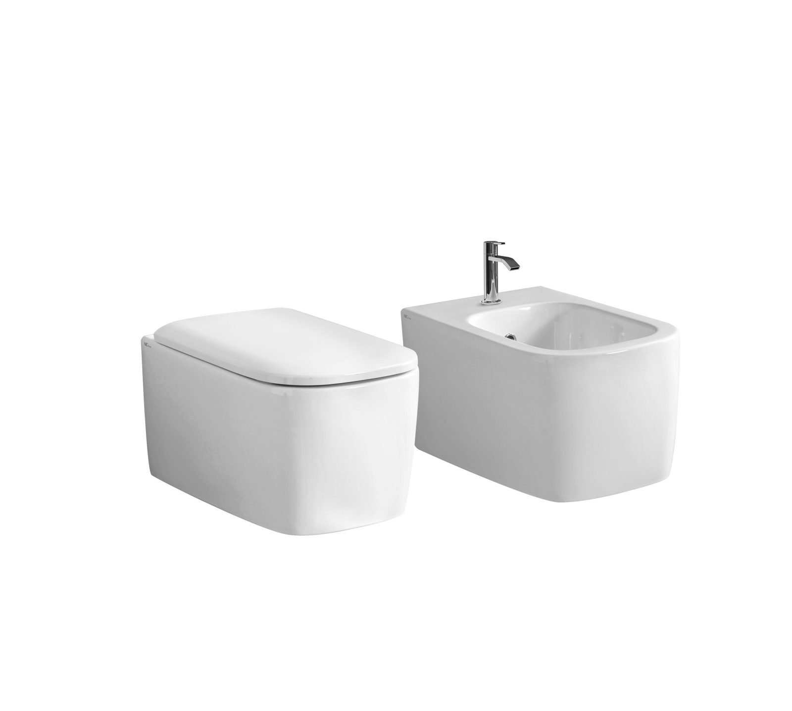 Semplice wandcloset en bidet van NIC Design