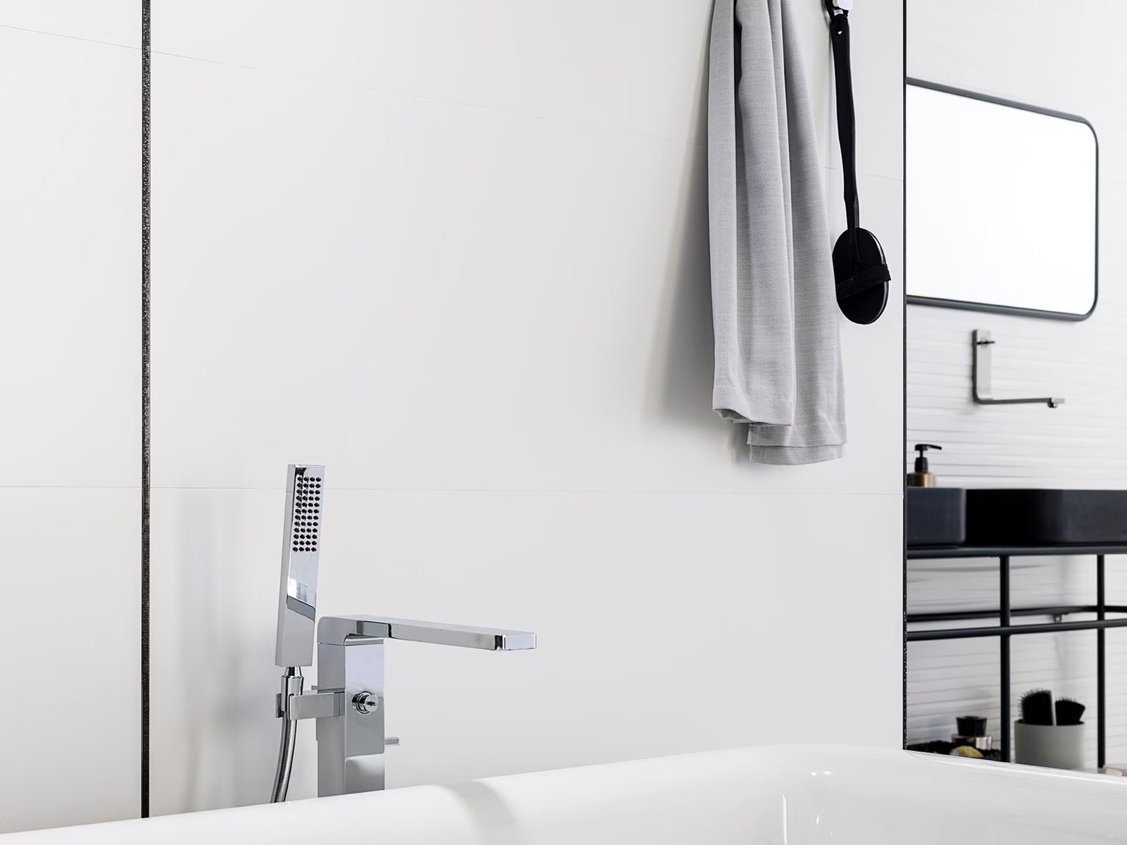 Porcelanosa Blue Roma