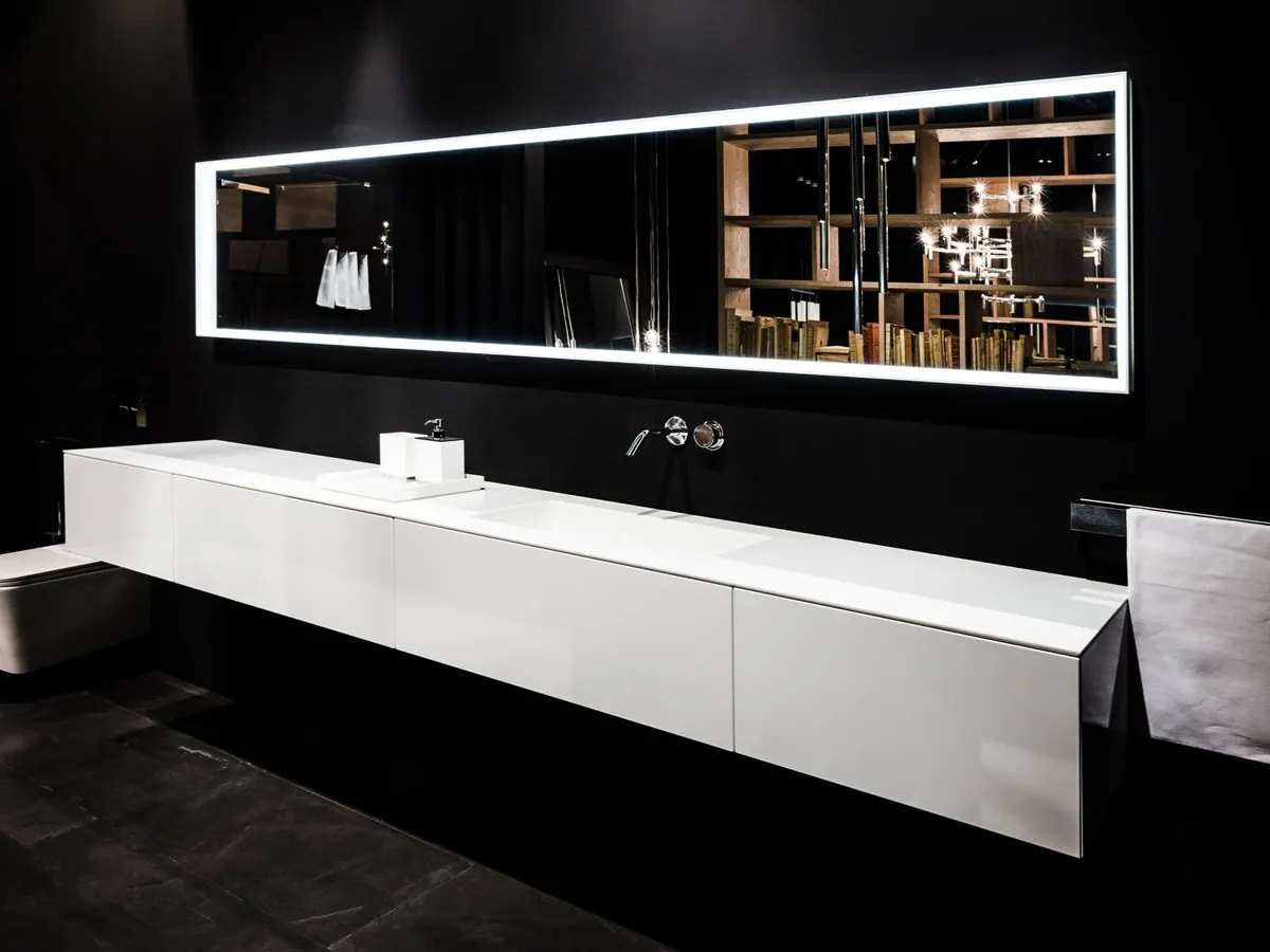 RiFRA K.KUBE | Pure white glossy