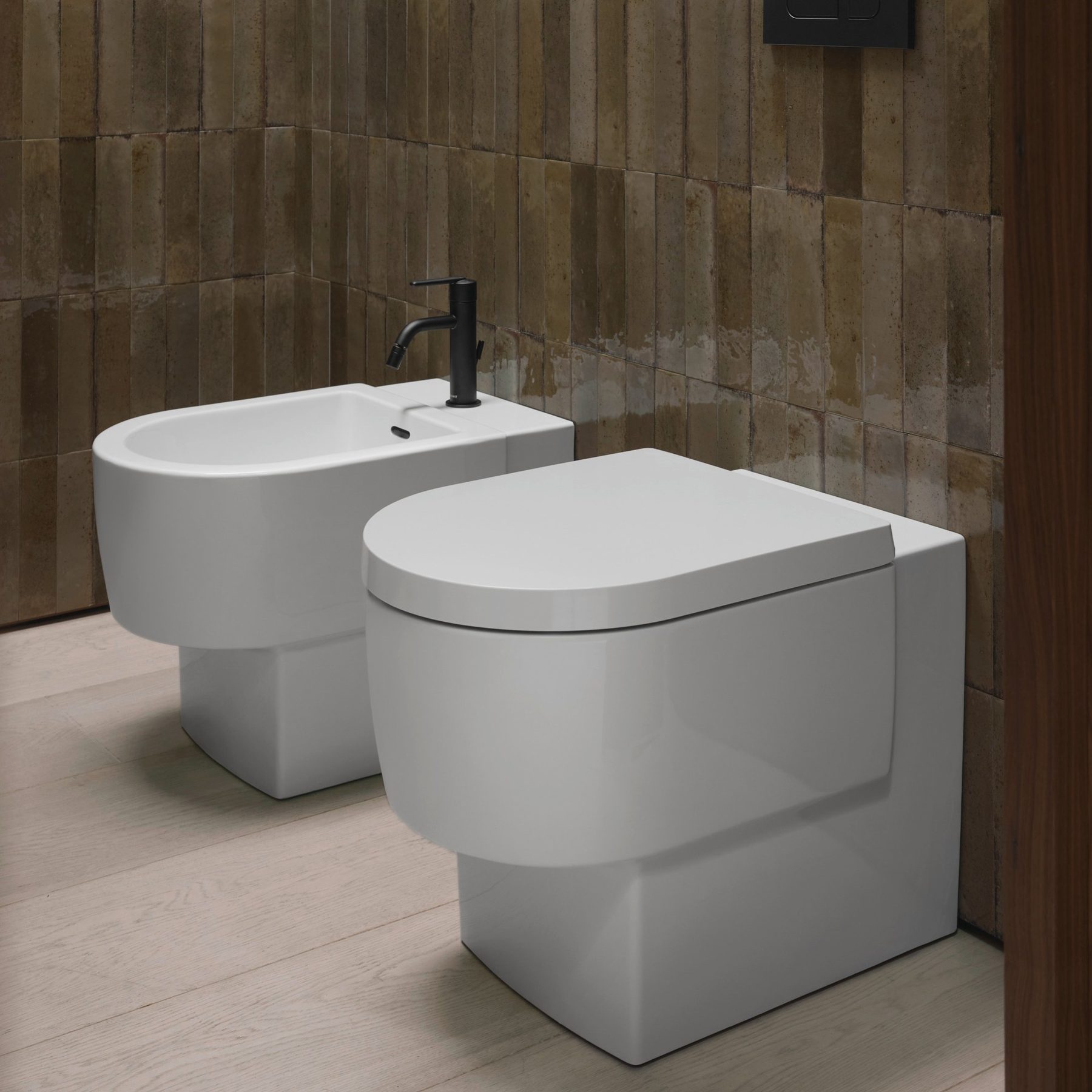 Wc en bidet uit de Duravit Balcoon serie
